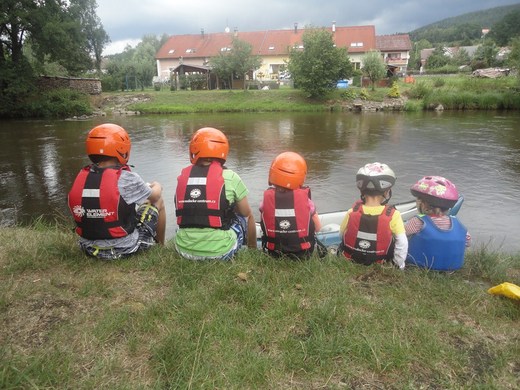 DĚTSKÁ VODA VLTAVA 2013