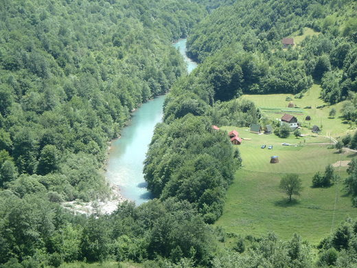 MONTE NEGRO