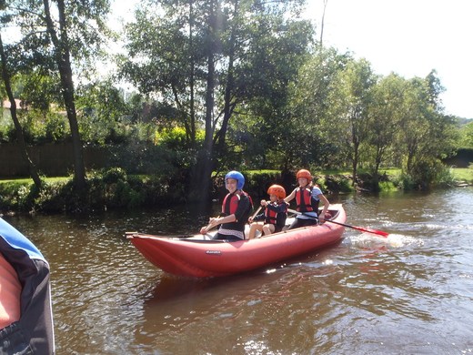 DĚTSKÁ VODA VLTAVA 2013
