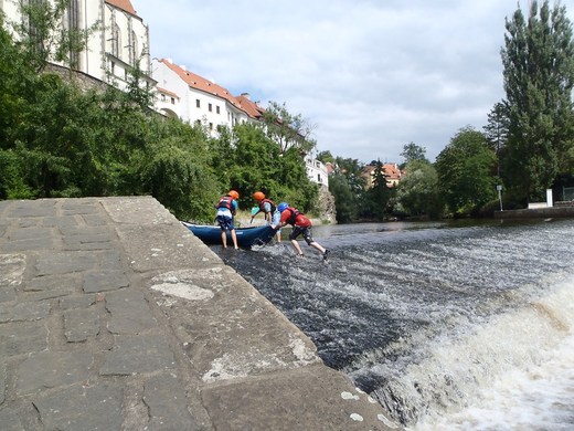 DĚTSKÁ VODA VLTAVA 2013